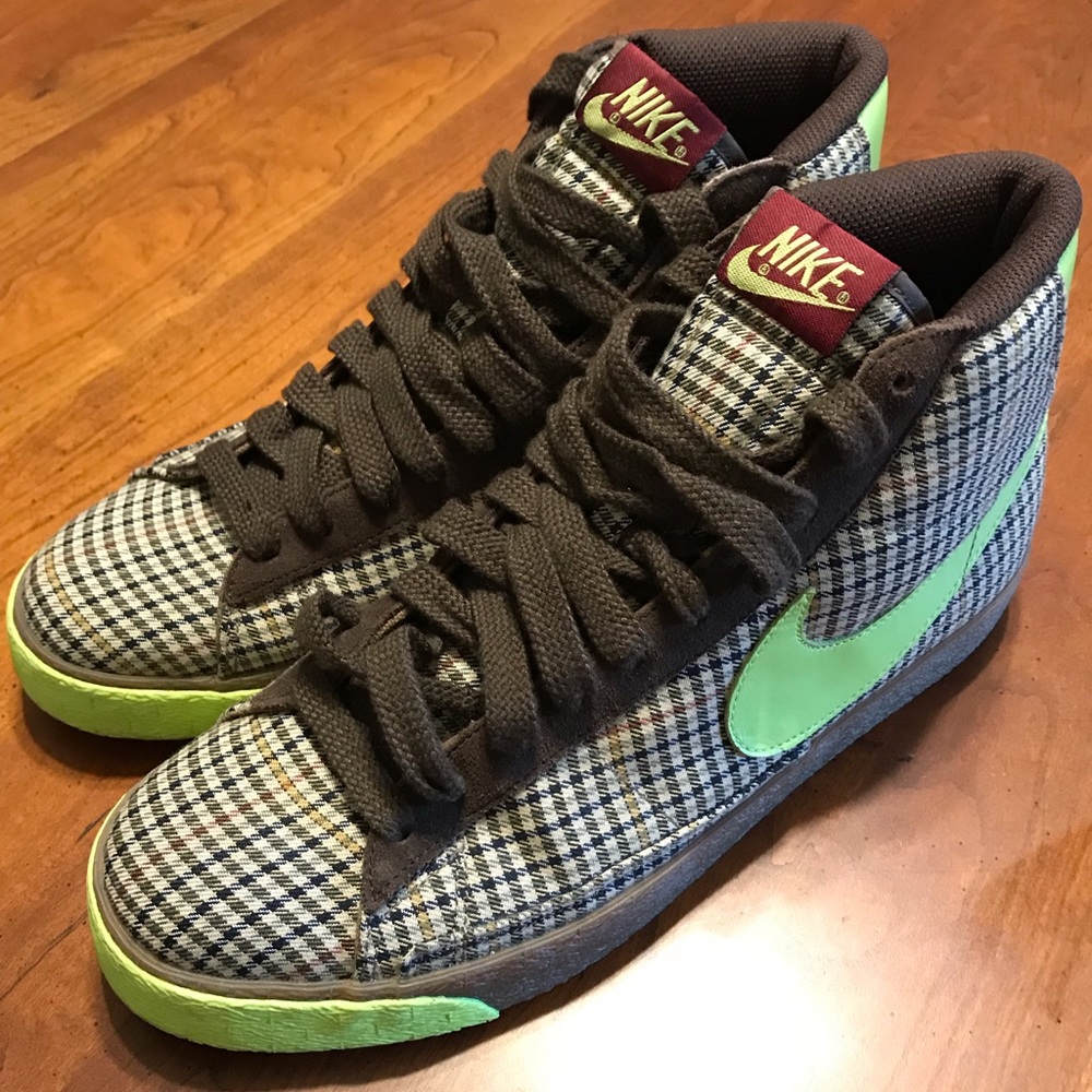 Men’s Nike Blazer Mid - Size 11. Brown/Plaid/Green